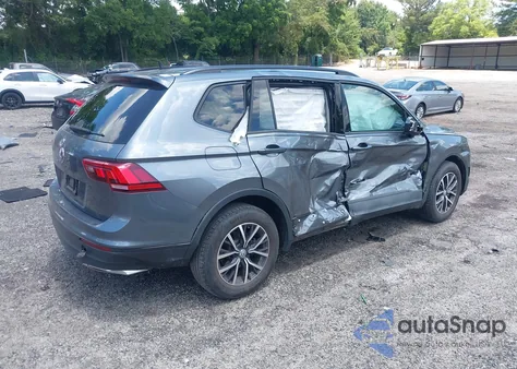 2021 Volkswagen Tiguan 2.0T S z USA, uszkodzony, nr VIN 3VV1B7AX5MM148491